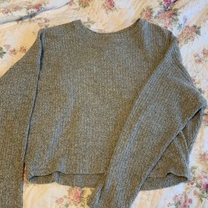 Grey Top/Sweater?